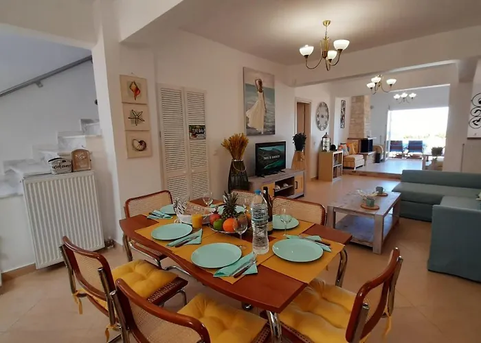 Blue Pastel-cliffside Villa, Shared Pool, Wild Sandy Nearby